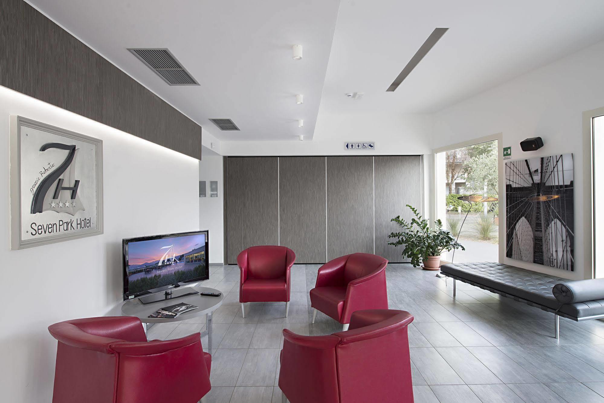 Seven Park Hotel Lake Como - Adults Only Colico Esterno foto